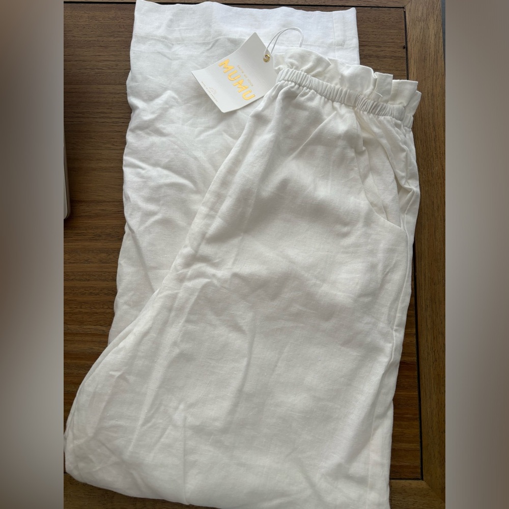 Show me your mumu linen Peggy pants from revolve - Picture 4 of 5